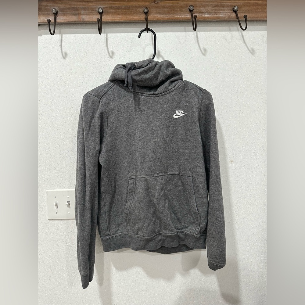 Nike sweatshirt